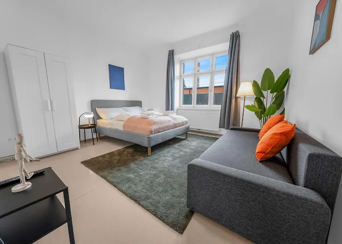 דירה 2 Bedroom Apartments, Free Parking, Kitchen, Smart Tv