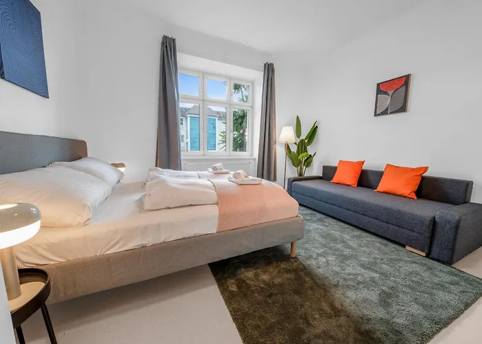 דירה 2 Bedroom Apartments, Free Parking, Kitchen, Smart Tv וינה